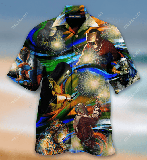 Yes I Know I Am On Fire, Let Me Finish This Weld Unisex Hawaiian Shirt