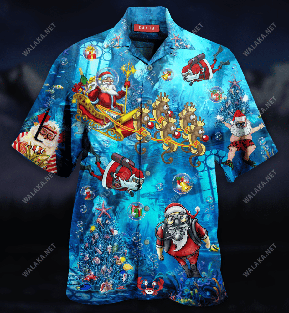 Santa Claus Explore The Sea Hawaiian Shirt