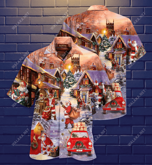 Santa Is Delivering Love Hawaiian Shirt