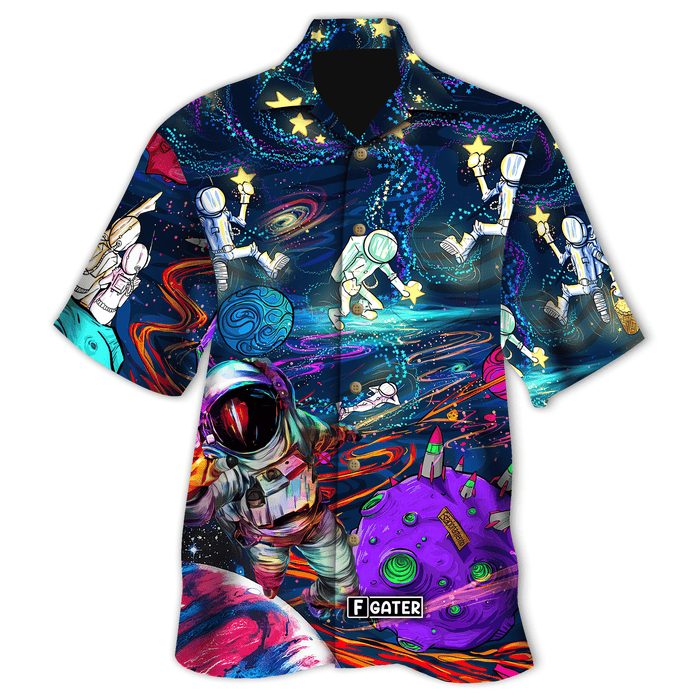 Amazing Astronauts In The Galaxy Unisex Hawaiian Shirt